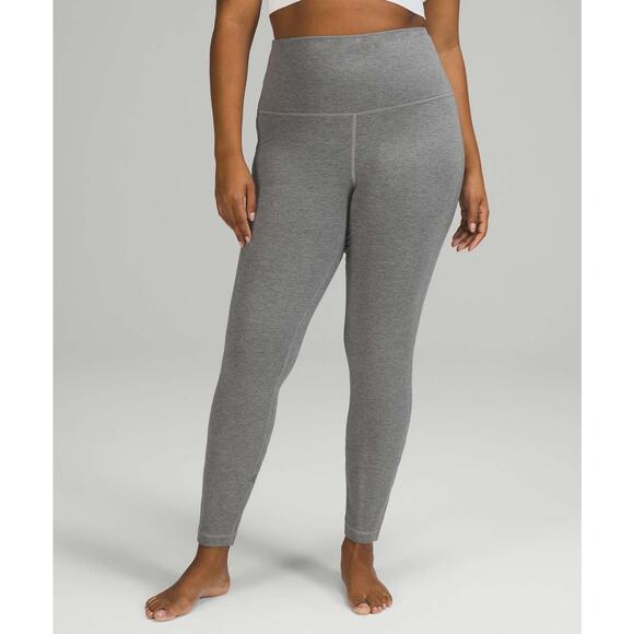 Lululemon Wunder Lounge Super-High-Rise Tight 28" Size 6 - Picture 3 of 8